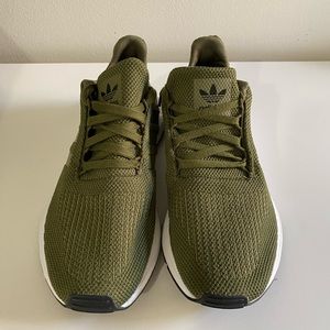 Adidas Swift Run Olive Green